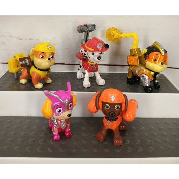 Paw Patrol Mini Plastic Figurines Set Of 5 Characters Marshall Rubble Zuma Rocky - Picture 1 of 12